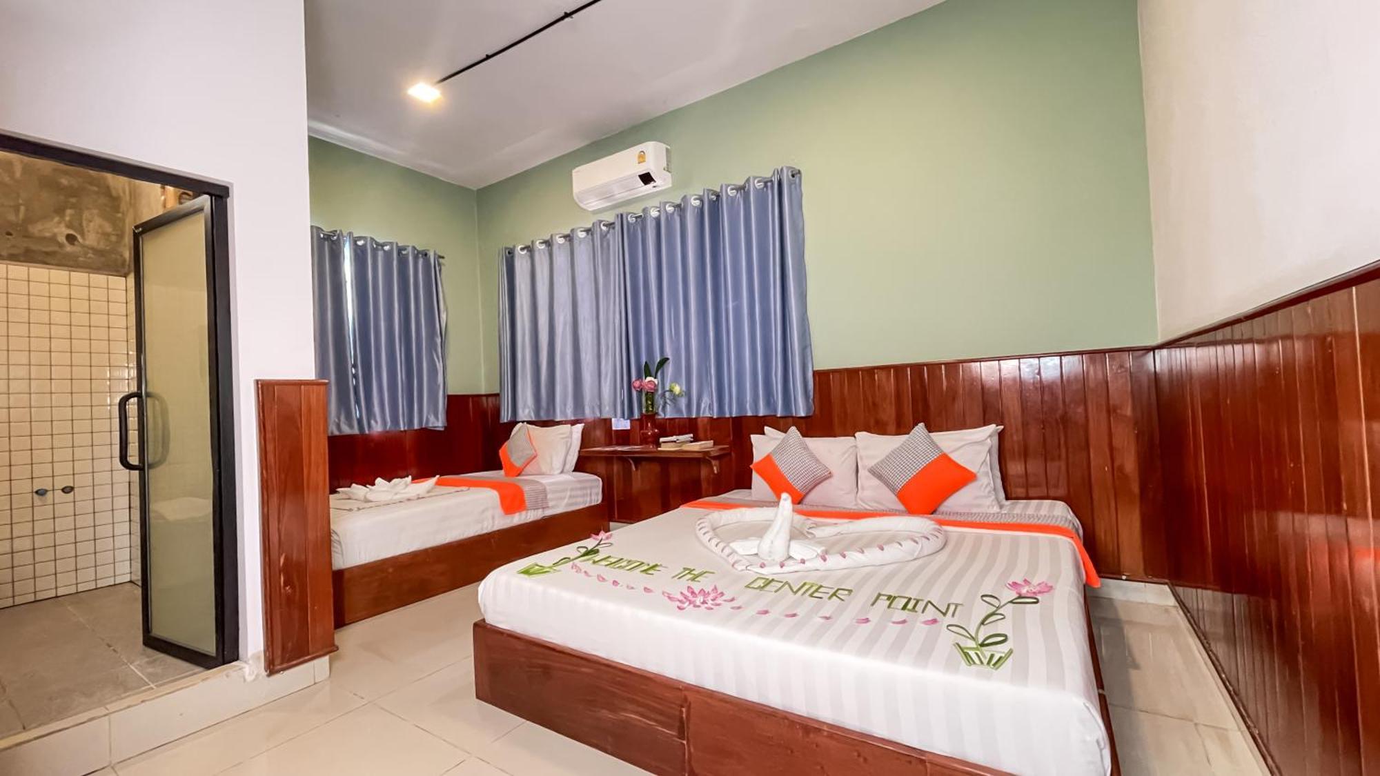The Center Point Hotel เสียมราฐ ภายนอก รูปภาพ